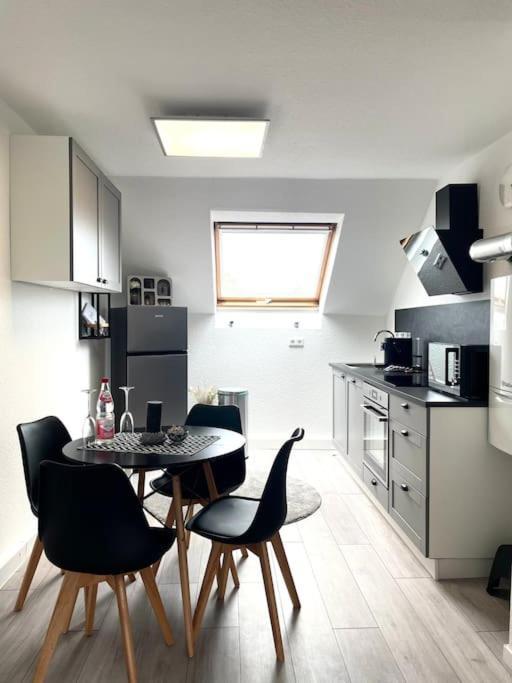 Sonnenglanz Wohnung Auf Der Vierten Duisburgo Exterior foto